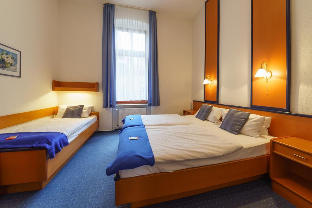Haus Alexander Hotel Heringsdorf  Exterior photo